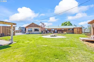 3068 SW Reif Rd, Powell Butte, OR 97753 - Photo 28