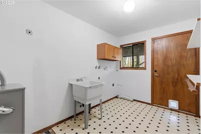 5463 SE Aldercrest Rd, Milwaukie, OR 97222 - Photo 26