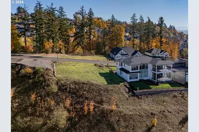 4402 SE Ascension Dr, Camas, WA 98607 - Photo 8