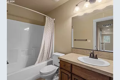 10932 SE Hilltop Ct, Happy Valley, OR 97086 - Photo 34