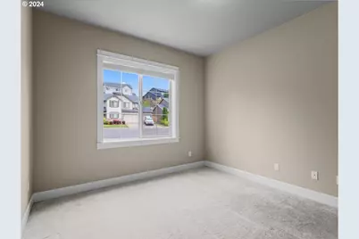 10932 SE Hilltop Ct, Happy Valley, OR 97086 - Photo 6