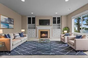 10932 SE Hilltop Ct, Happy Valley, OR 97086 - Photo 12