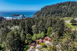 19921 Whaleshead Rd, Brookings, OR 97415 - Photo 2