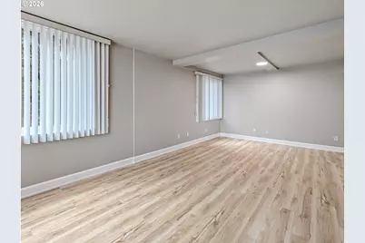 1205 SW Cardinell Dr #609, Portland, OR 97201 - Photo 8