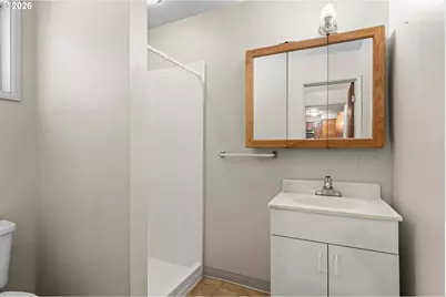 298 51st St, Springfield, OR 97478 - Photo 16