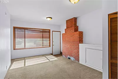 298 51st St, Springfield, OR 97478 - Photo 12