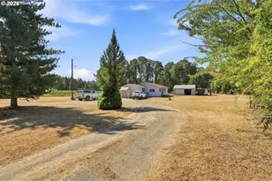23118 Warthen Rd, Elmira, OR 97437 - Photo 6