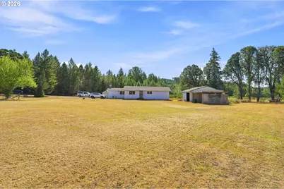 23118 Warthen Rd, Elmira, OR 97437 - Photo 2