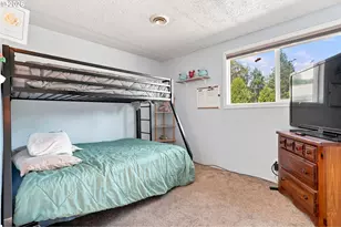 23118 Warthen Rd, Elmira, OR 97437 - Photo 26