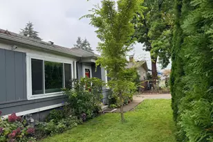10520 SE Holgate Blvd, Portland, OR 97266 - Photo 4