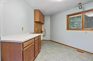 17815 NE Courtney Rd, Newberg, OR 97132 - Photo 12