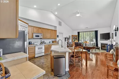 21799 NE Larkspur Ln, Fairview, OR 97024 - Photo 12