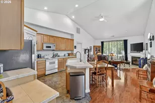 21799 NE Larkspur Ln, Fairview, OR 97024 - Photo 12