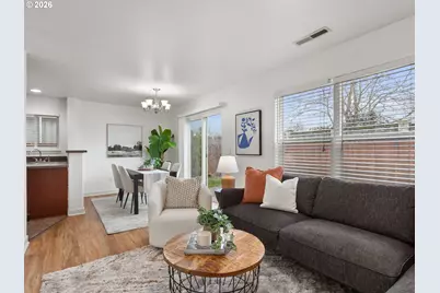 827 NW 1st Ave, Canby, OR 97013 - Photo 8