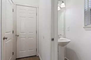 827 NW 1st Ave, Canby, OR 97013 - Photo 18