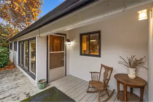 12602 NE Fry Rd, Aurora, OR 97002 - Photo 6