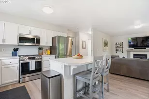 1331 NE 85th Ct, Hillsboro, OR 97006 - Photo 18