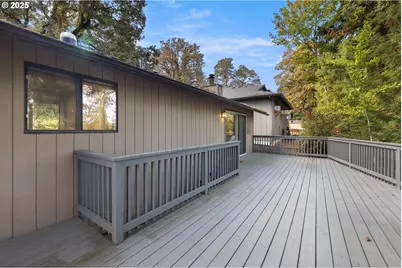 16081 Pearcy St, Lake Oswego, OR 97034 - Photo 34