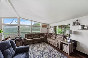 63562 Daniels Creek Rd, Coos Bay, OR 97420 - Photo 18