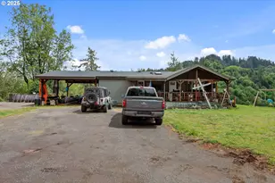 63562 Daniels Creek Rd, Coos Bay, OR 97420 - Photo 12