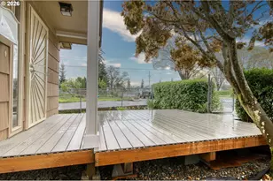 314 N 6th St, Saint Helens, OR 97051 - Photo 4