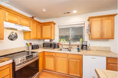 765 Joel Palmer Way, Dayton, OR 97114 - Photo 20