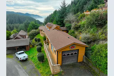 19921 Whaleshead Rd #OV13, Brookings, OR 97415 - Photo 4