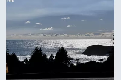 19921 Whaleshead Rd #OV13, Brookings, OR 97415 - Photo 42