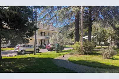 2999 Speaker Rd, Wolf Creek, OR 97497 - Photo 28