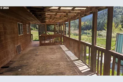 2999 Speaker Rd, Wolf Creek, OR 97497 - Photo 26