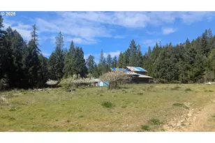 2999 Speaker Rd, Wolf Creek, OR 97497 - Photo 8