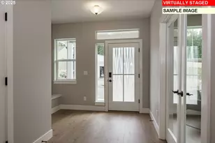 1108 N Helens Vw Dr, Ridgefield, WA 98642 - Photo 2