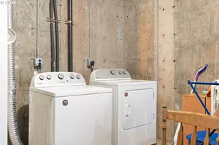 12105 SE High Creek Rd, Happy Valley, OR 97086 - Photo 34