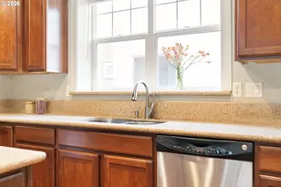 12105 SE High Creek Rd, Happy Valley, OR 97086 - Photo 14