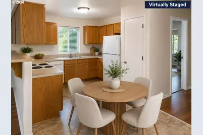 4724 NE 101st Ave, Portland, OR 97220 - Photo 2