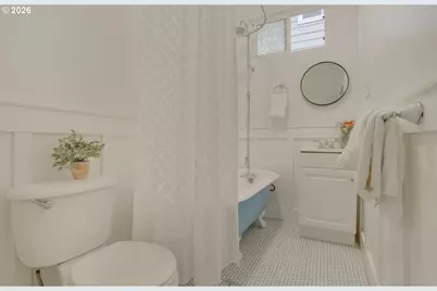 5824 N Syracuse St, Portland, OR 97203 - Photo 16