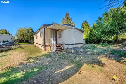 16688 Highway 99E NE #54, Woodburn, OR 97071 - Photo 28