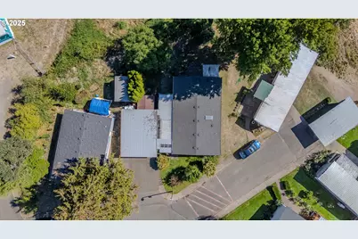 16688 Highway 99E NE #54, Woodburn, OR 97071 - Photo 32