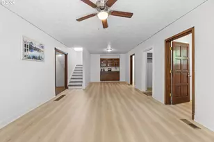 11122 NE Wygant St, Portland, OR 97220 - Photo 4