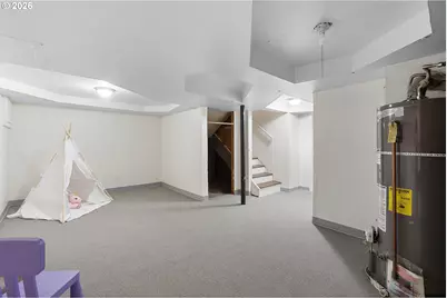 11122 NE Wygant St, Portland, OR 97220 - Photo 38