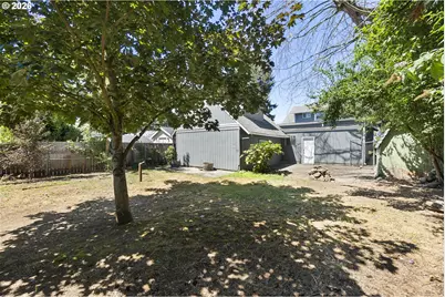 11122 NE Wygant St, Portland, OR 97220 - Photo 44