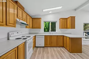 23077 SW Main St, Sherwood, OR 97140 - Photo 10