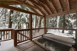 88940 E Round Mountain Loop, Government Camp, OR 97028 - Photo 4