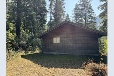 84745 Beske Ln, Joseph, OR 97846 - Photo 1