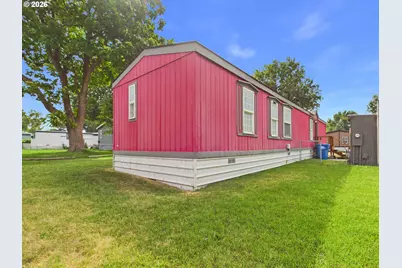 1800 NE 10th St, Hermiston, OR 97838 - Photo 4