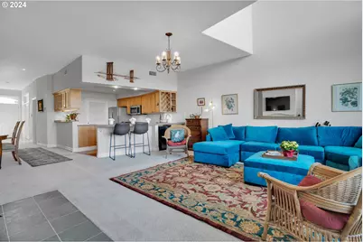 905 N Harbour Dr #6, Portland, OR 97217 - Photo 8