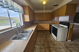 46078 Raymond Rd, Helix, OR 97835 - Photo 12