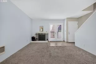 24002 NE Treehill Dr, Wood Village, OR 97060 - Photo 12