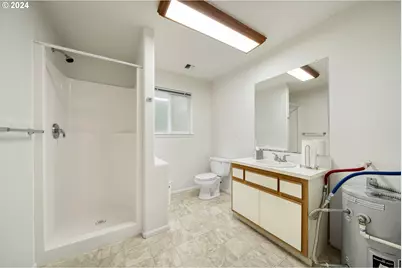 7474 Battle Creek Rd, Salem, OR 97317 - Photo 42