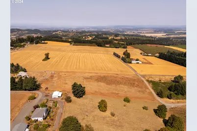 53 Franquette, Amity, OR 97101 - Photo 10